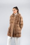 Parka in visone con cappuccio